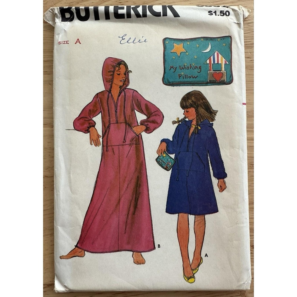 VTG‎ Butterick Girls' Robe & Pillow Pattern 6852 Size 7-8-10 CUT To Size 8